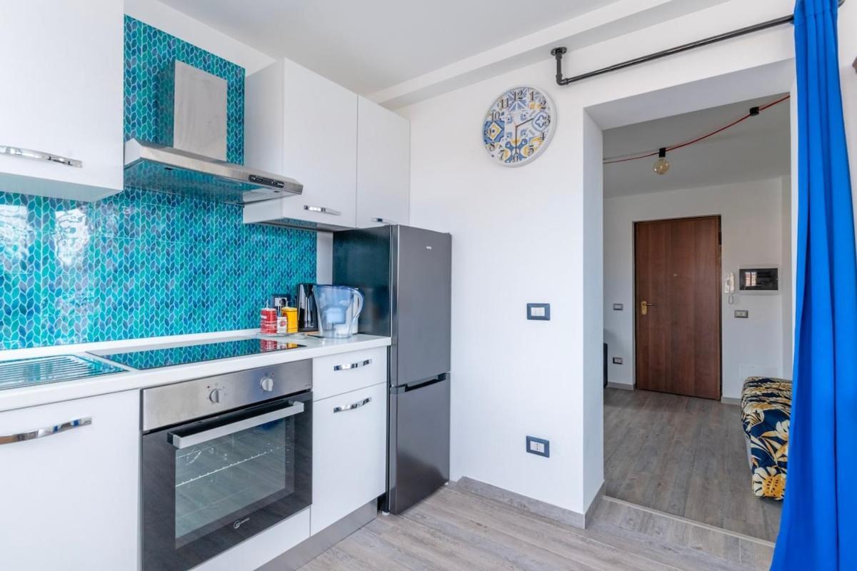 San Paolo - 10 Min From Metro And 30 Mq Terrace Appartamento Roma